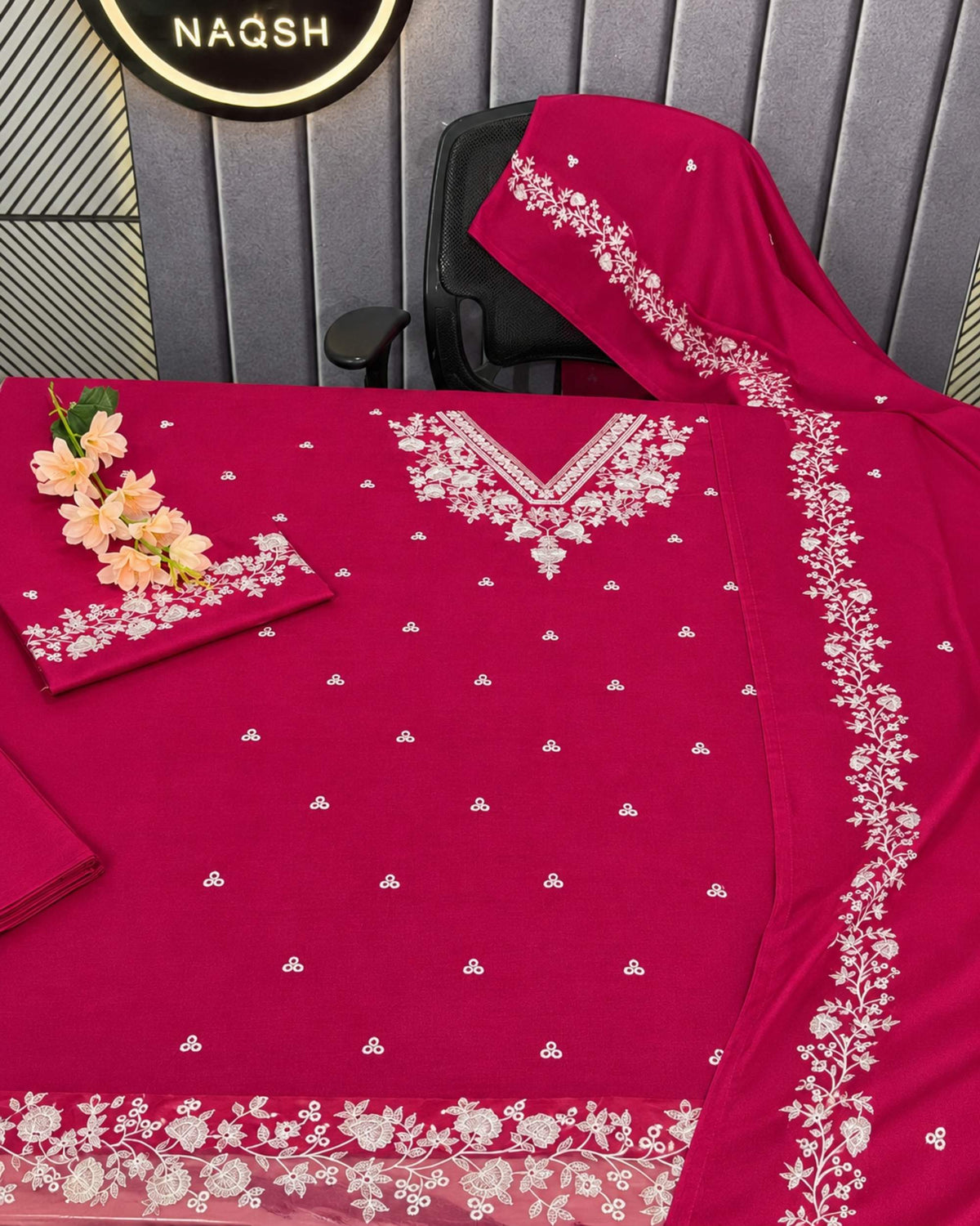Peezwan 3pc | Dhanak Embroidered | N-073
