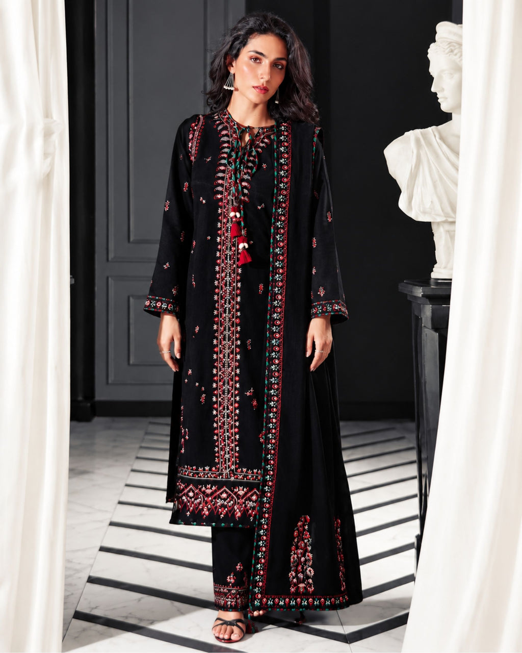 Kashmiri 3pc | Dhanak Embroidered | N-024