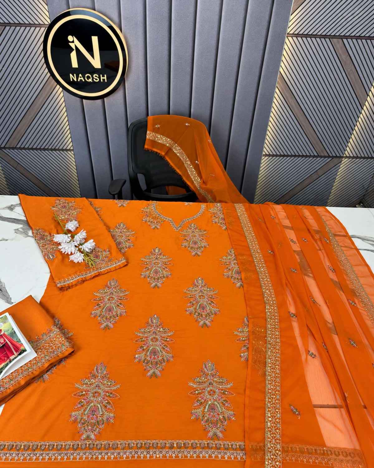Charizma 3pc | Silk Premium | N-115